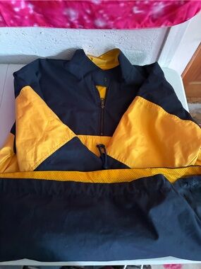 SHEIN Navy and Yellow Colorblock Athletic Shorts